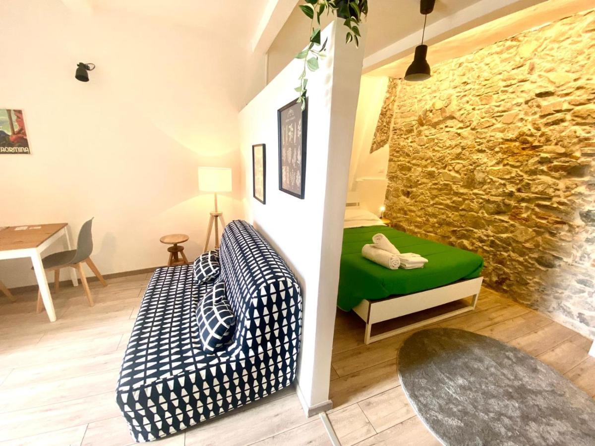 Casa Vacanze Controvento Taormina Exteriör bild